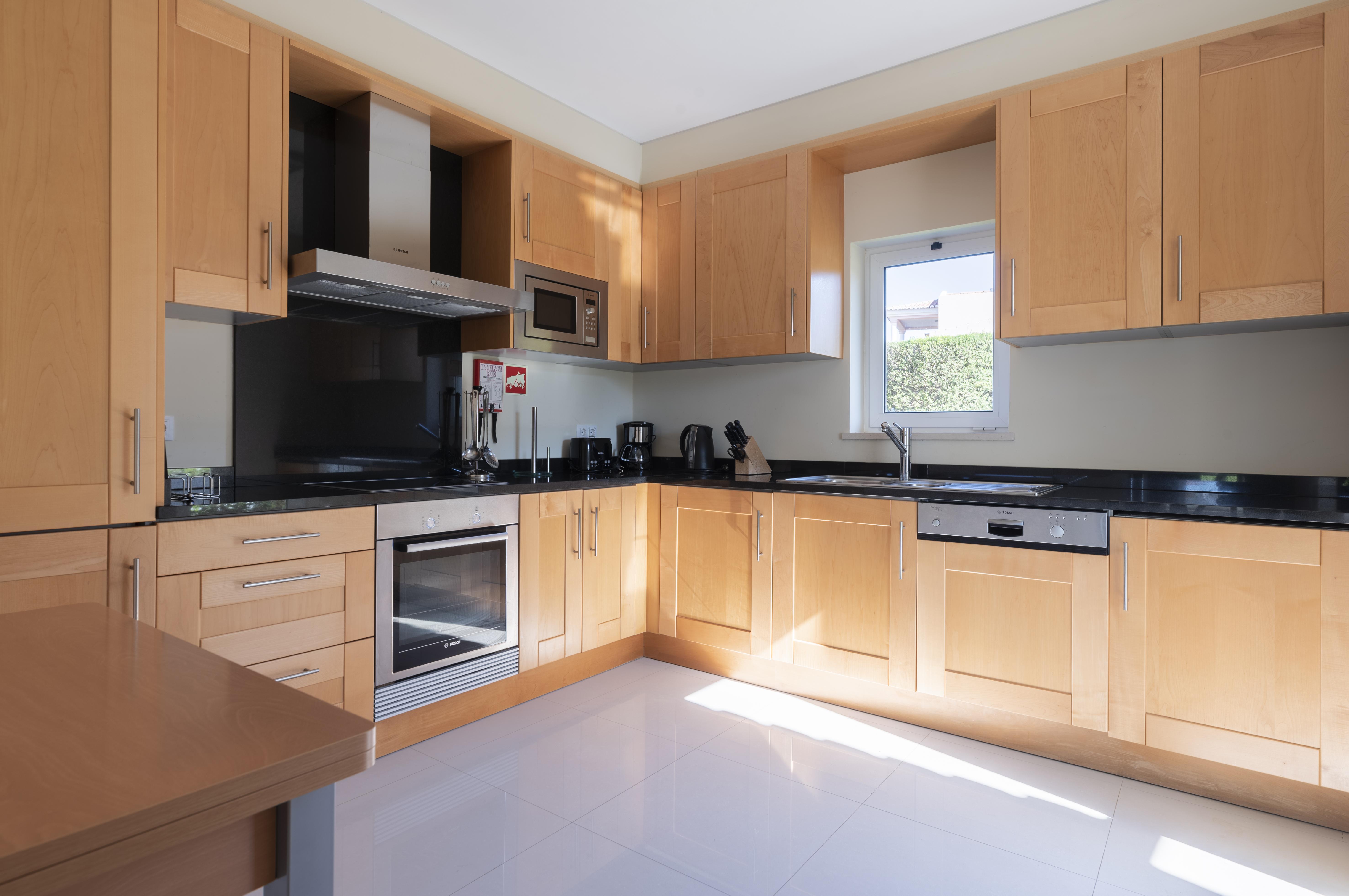 Vale Da Lapa Village Resort Carvoeiro  Exterior foto A modern kitchen