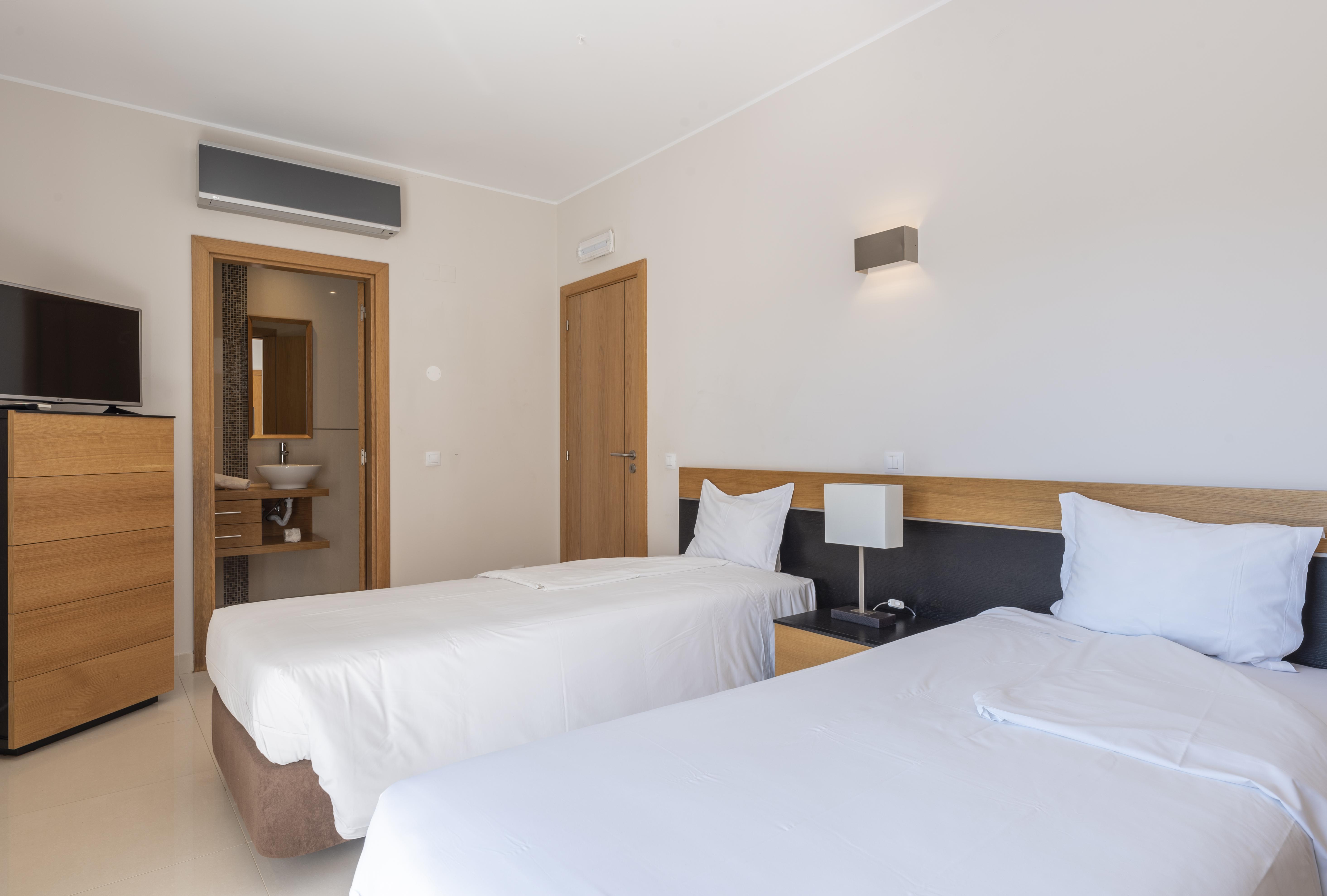 Vale Da Lapa Village Resort Carvoeiro  Exterior foto A typical bedroom