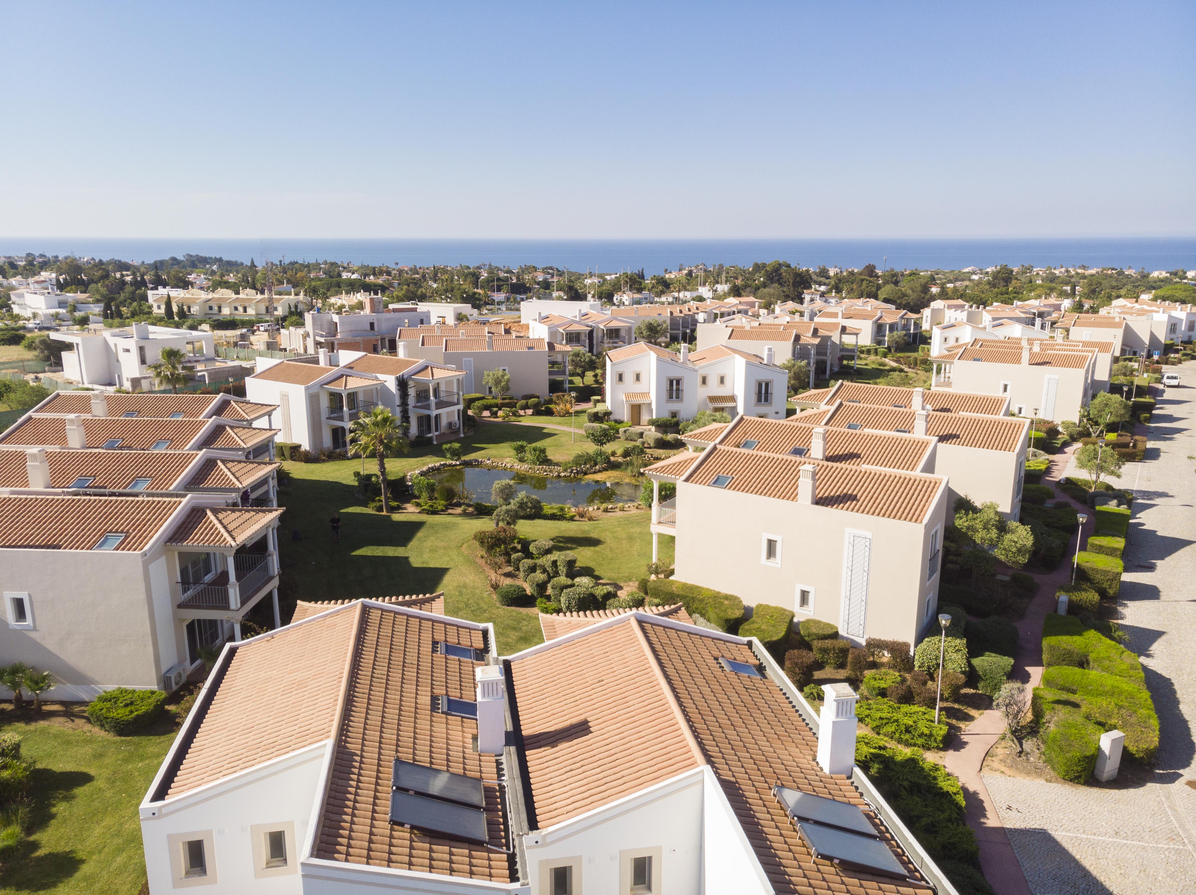 Vale Da Lapa Village Resort Carvoeiro  Exterior foto Residential area in Corallia