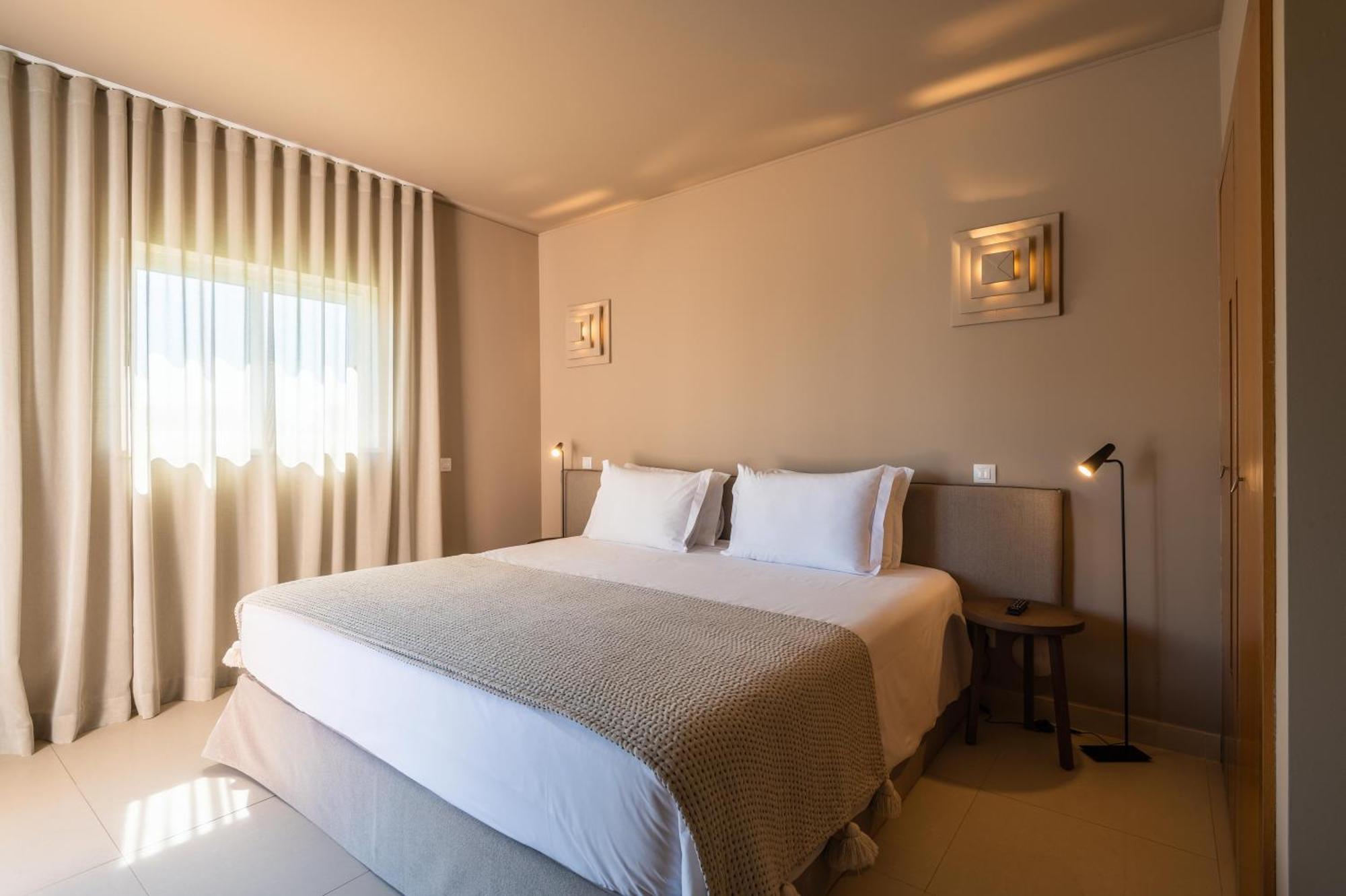Vale Da Lapa Village Resort Carvoeiro  Exterior foto A bedroom at the hotel