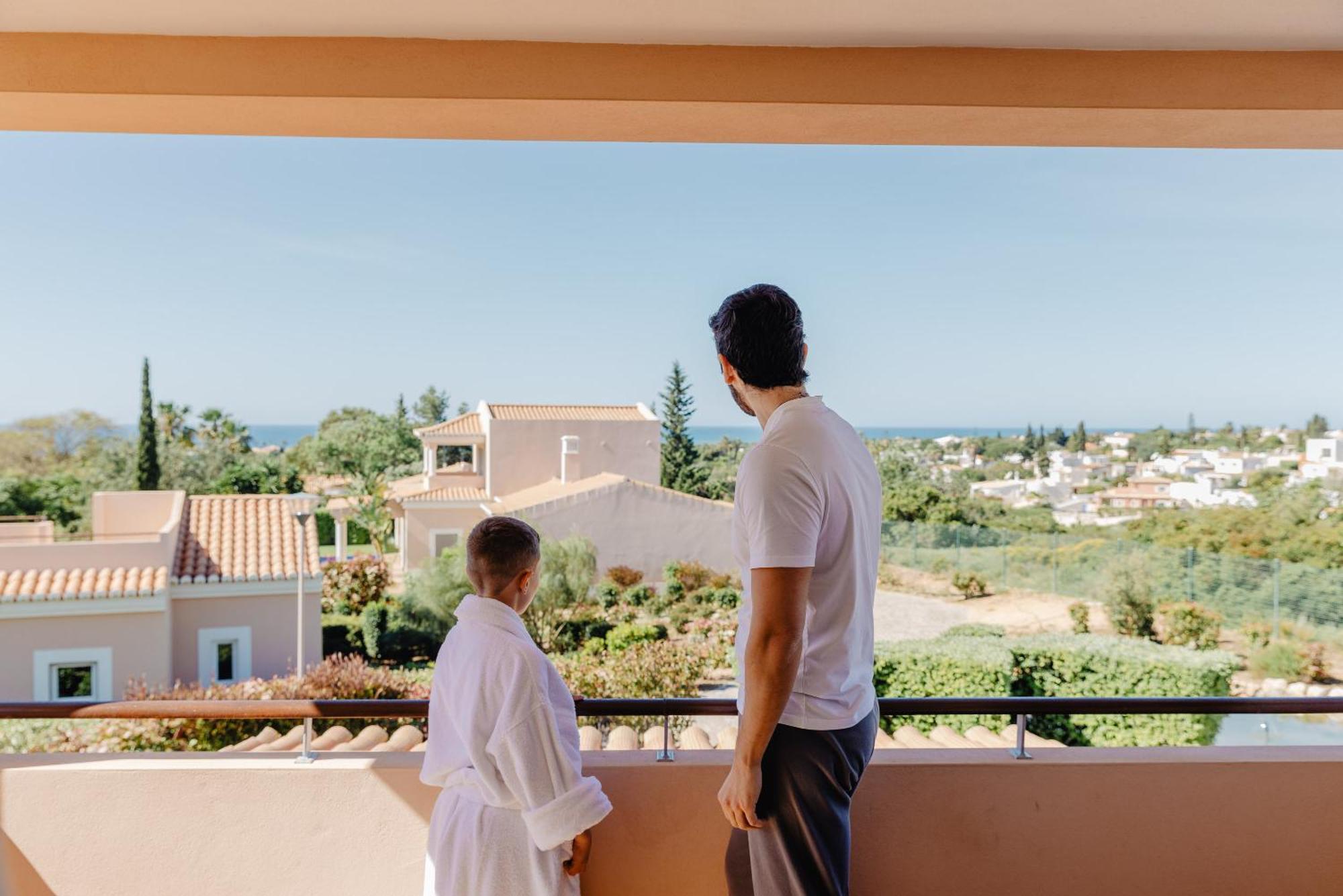 Vale Da Lapa Village Resort Carvoeiro  Exterior foto A balcony