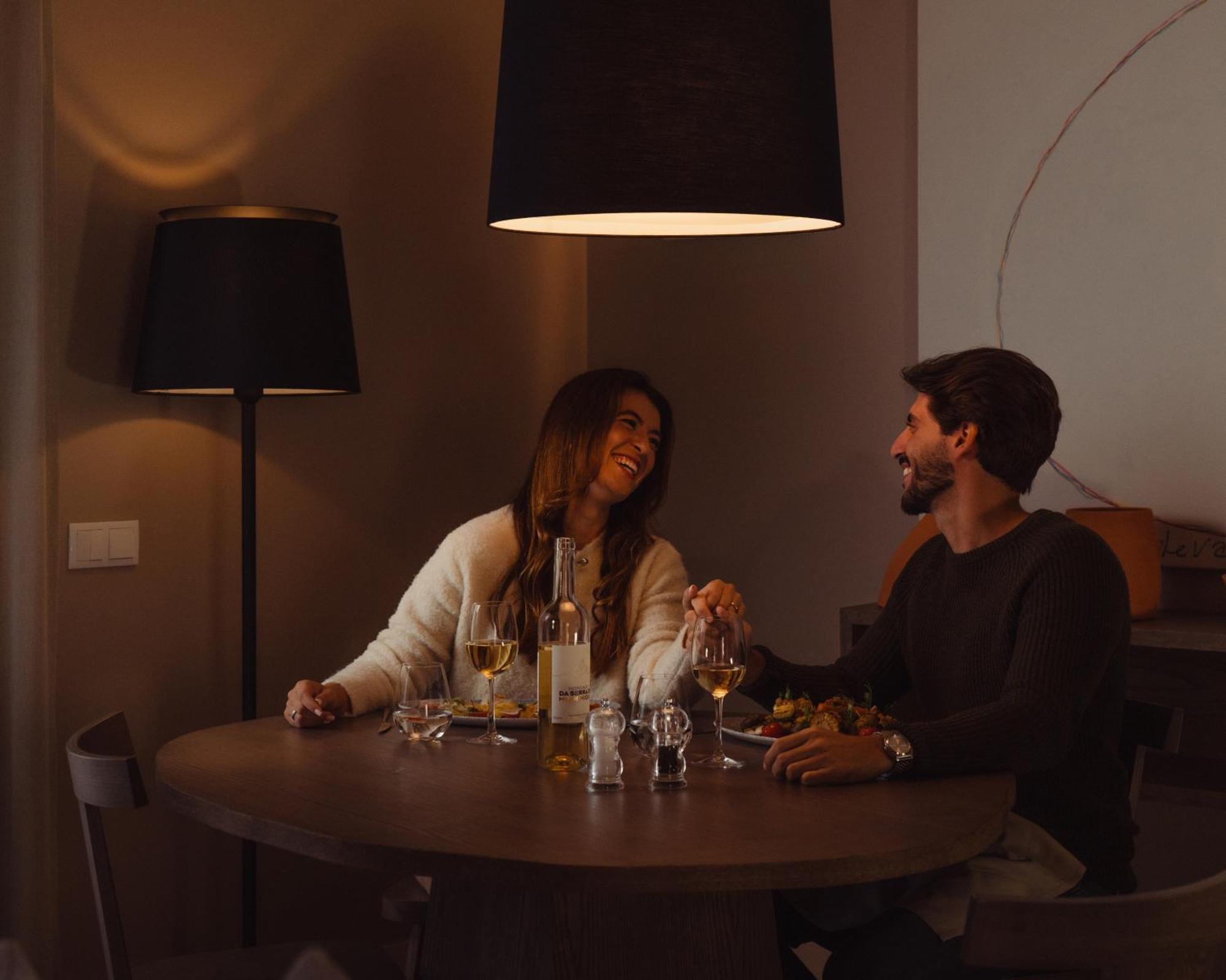Vale Da Lapa Village Resort Carvoeiro  Exterior foto A couple dining at a restaurant